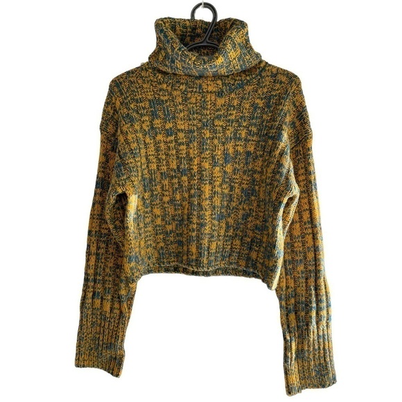 Urban Outfitters Turtleneck Knitted Sweater size XS - Picture 2 of 9